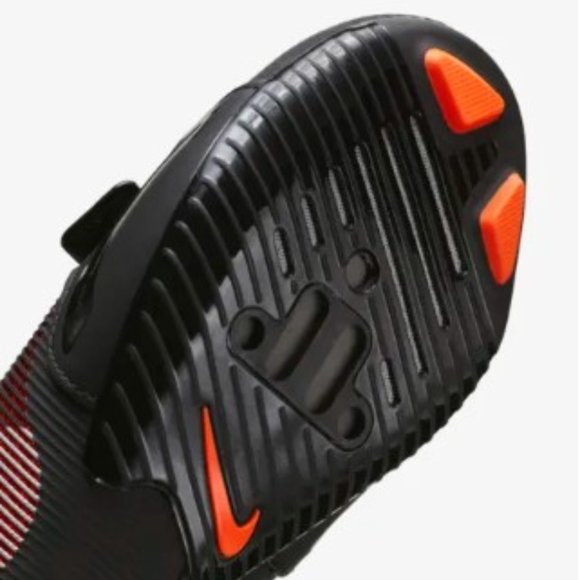 Nike Spin Shoes - Picture 5 of 10